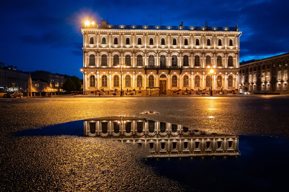 Городские лужи