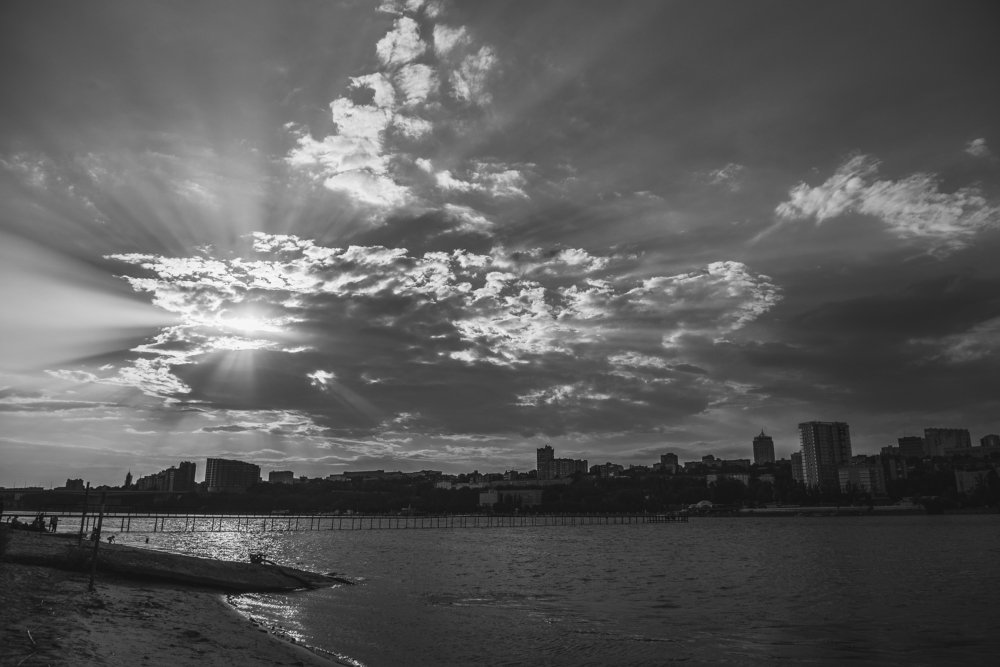 на том берегу...