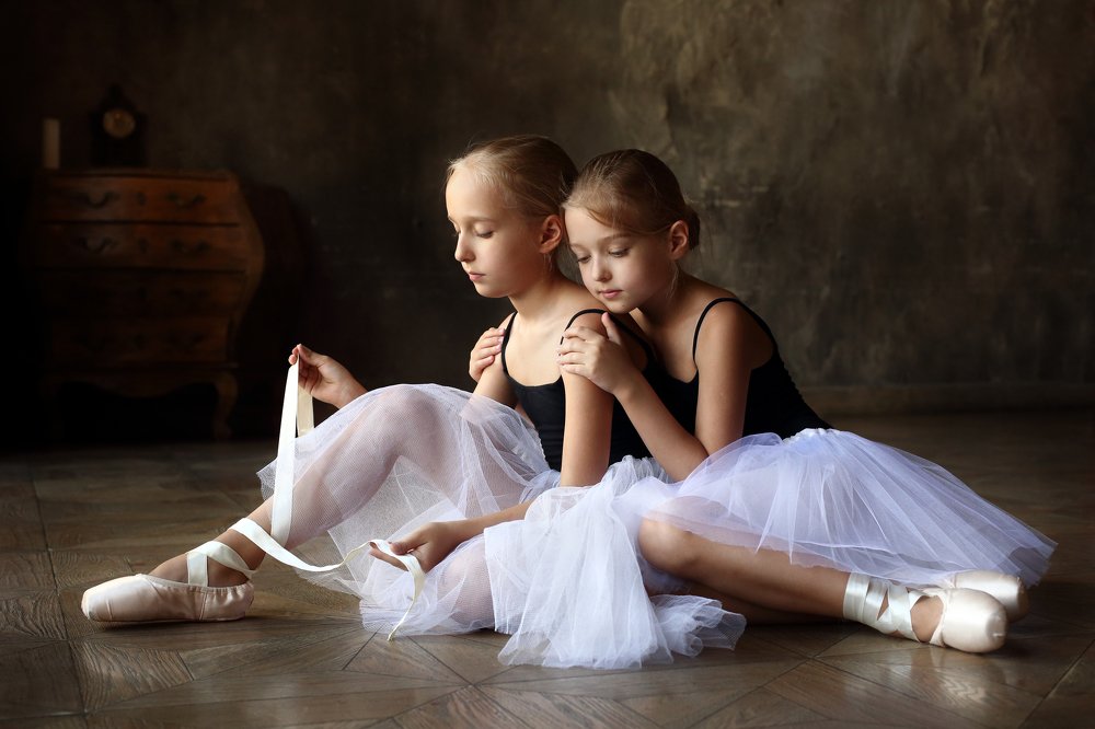 Маленькие белые лебеди