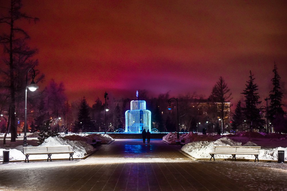 Омск. Улица. Фонтан