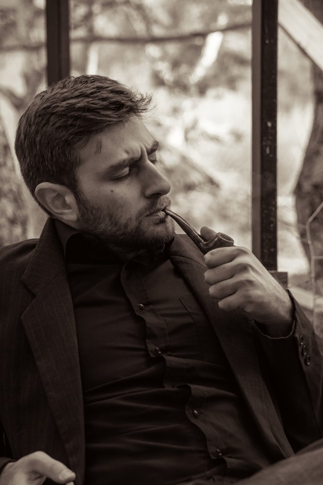 Man with tobacco pipe