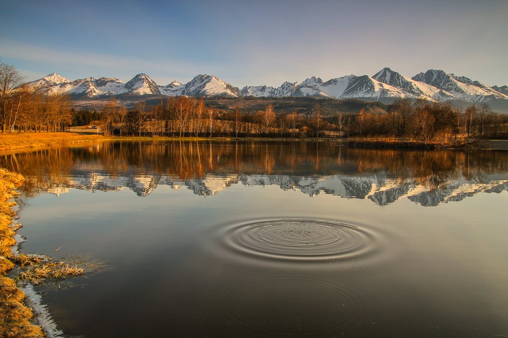 Circles in the water under the Tatras