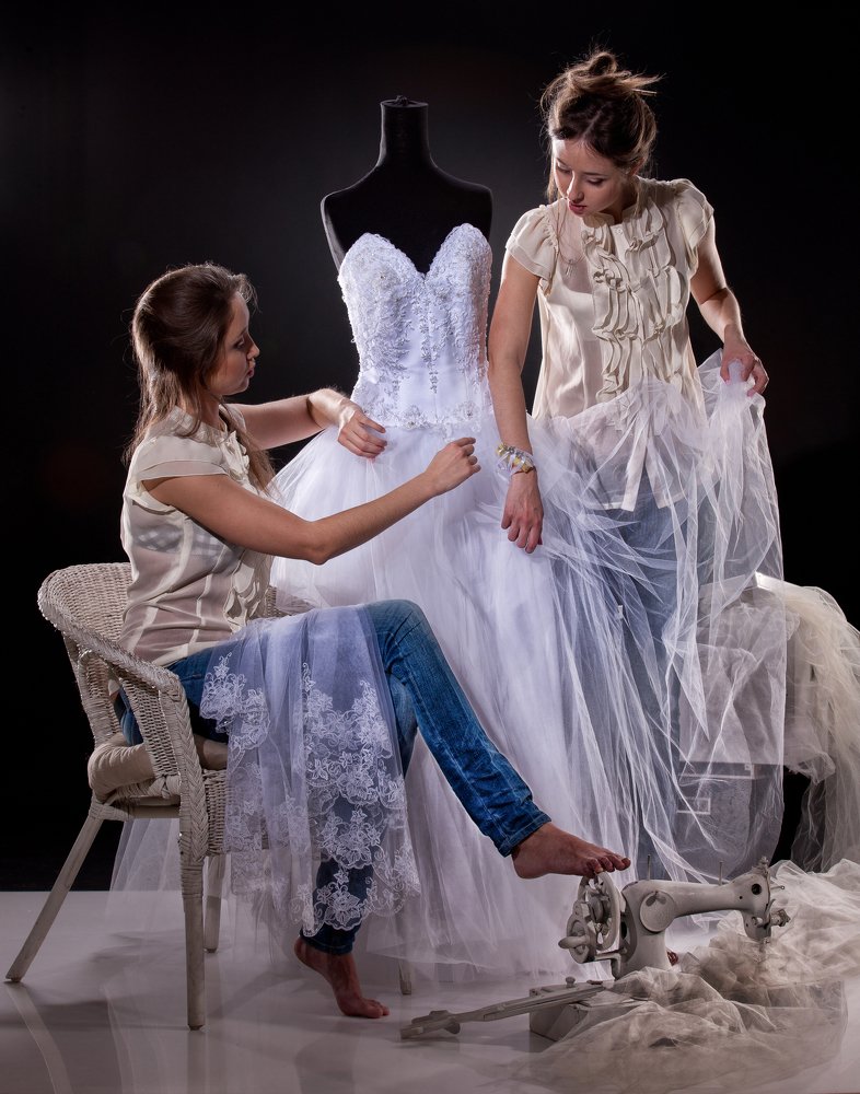 Twin Sisters Before Wedding