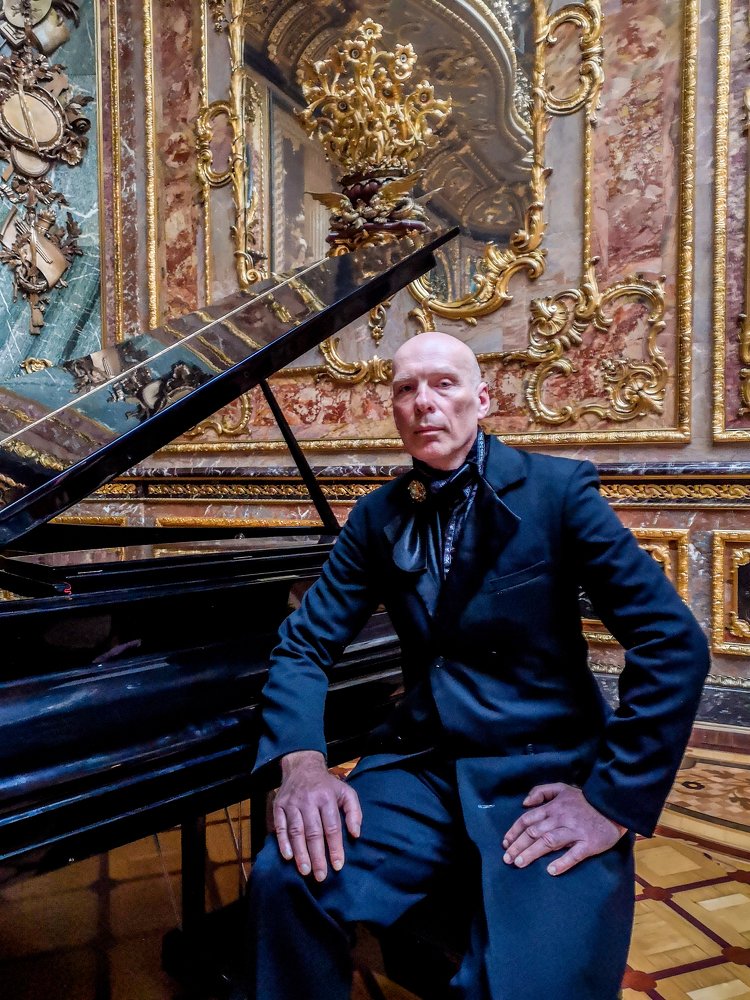 Фотография автора Dimitrii Aristoff