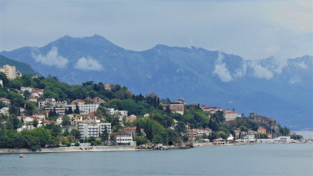 Heceg među gradovima