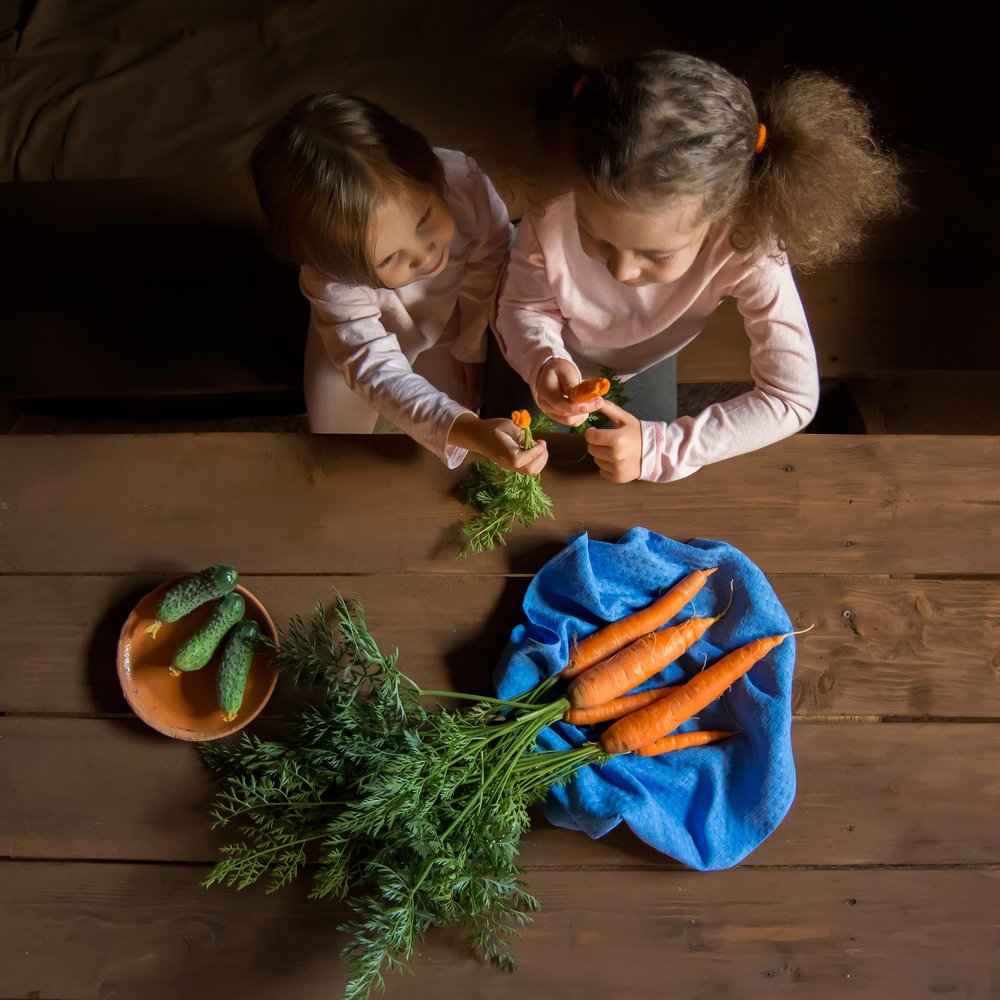 По морковке?