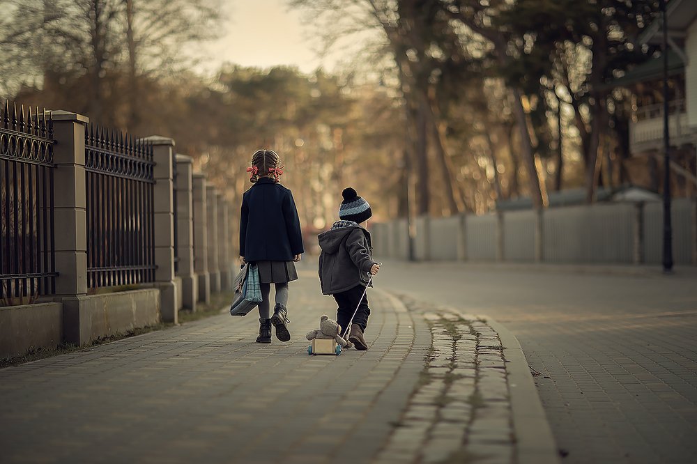 Старшая сестра