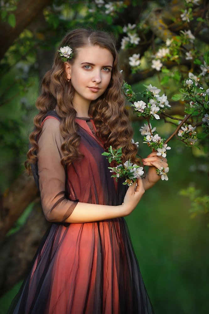 Девушка весна.