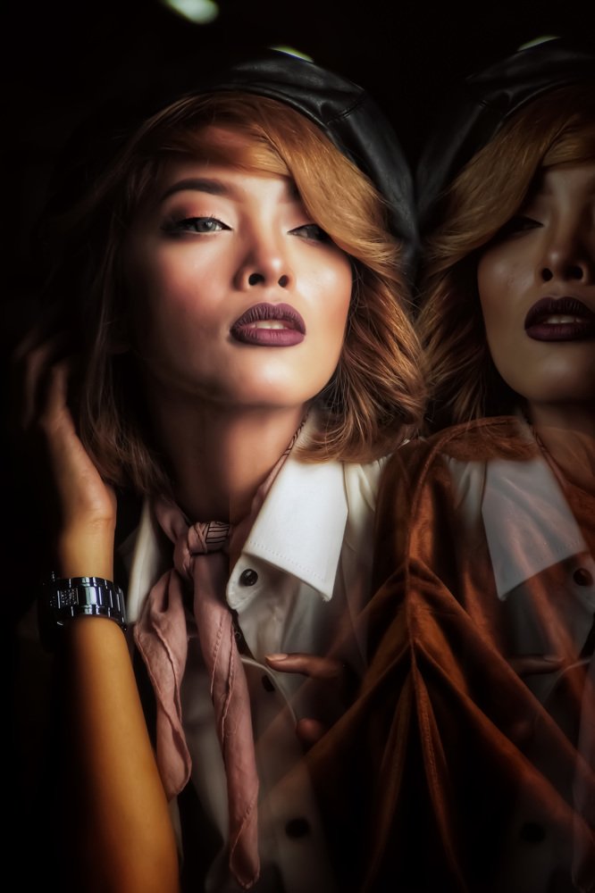 Look at me when i look in Mirror