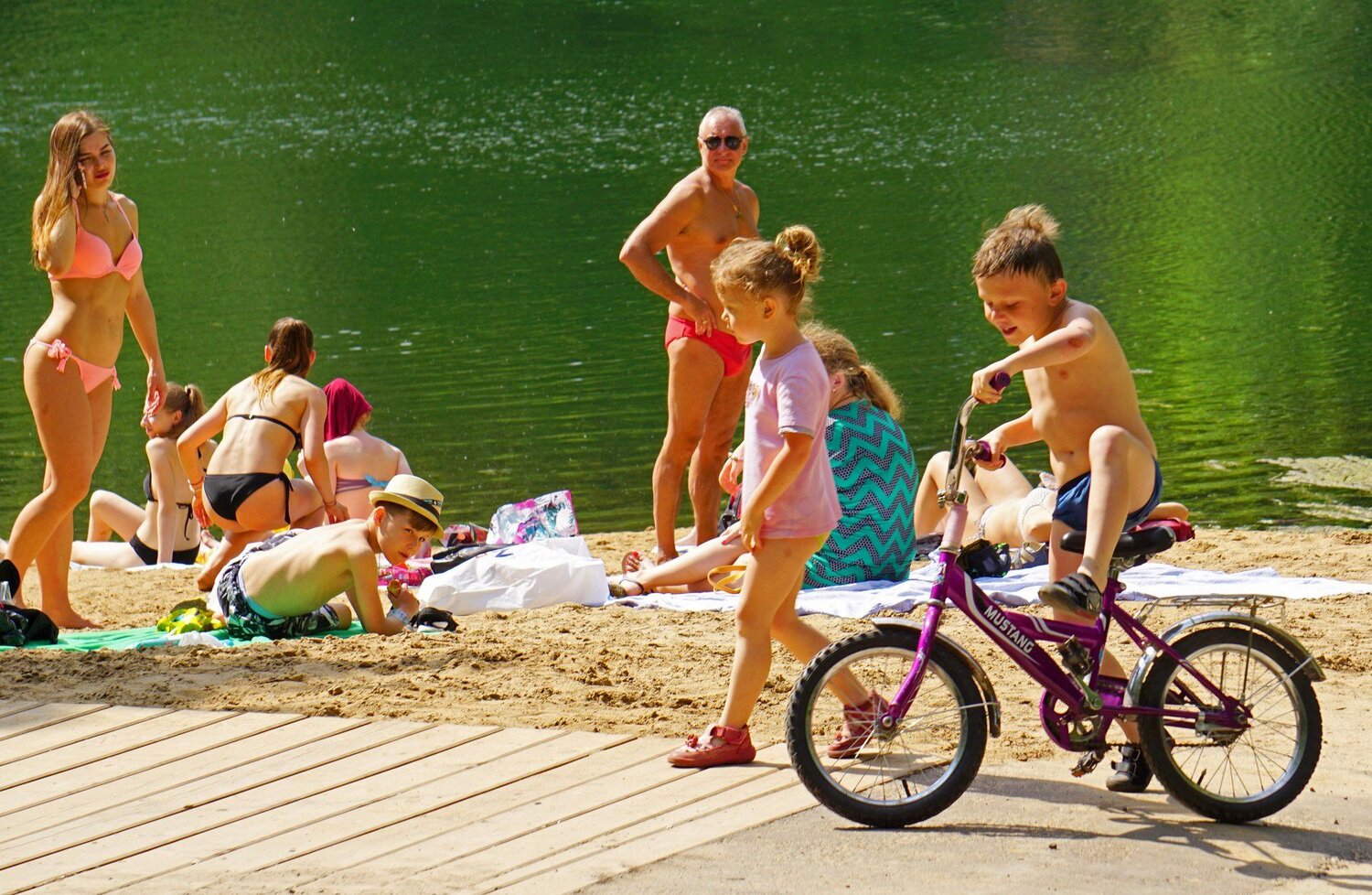 Photo #3257424