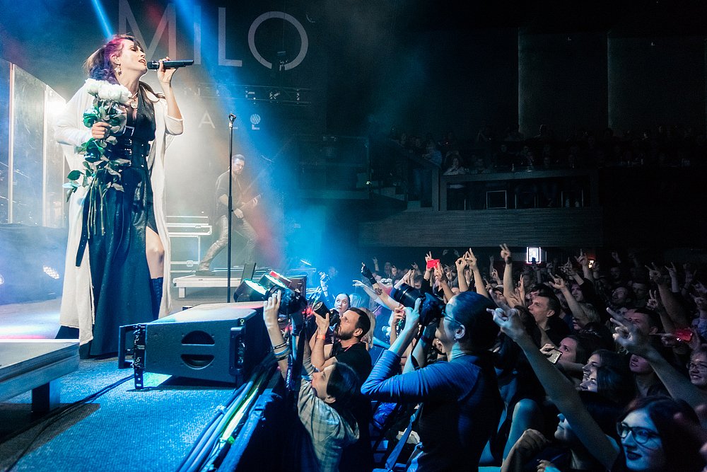 Sharon Janny den Adel