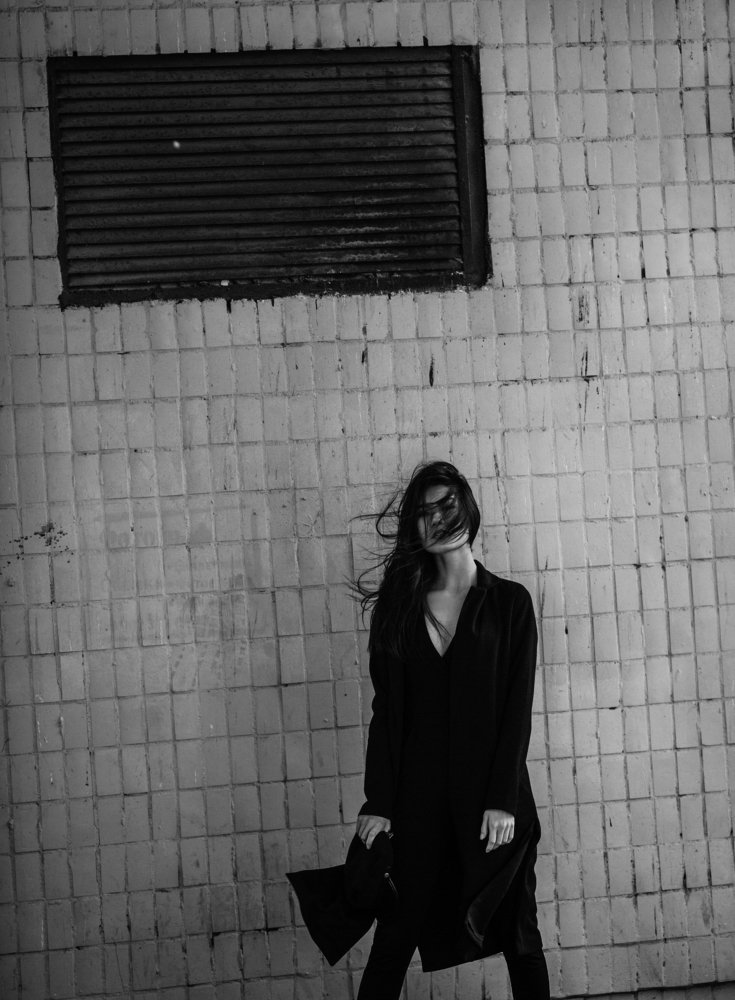 Девушка, поймавшая ветер