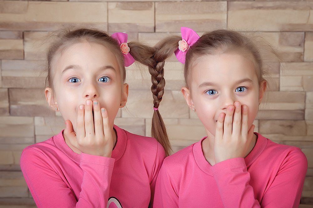 Связанные одной нитью