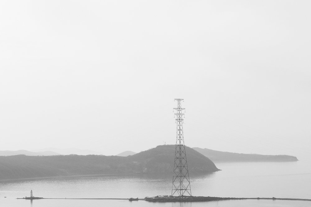 Большое и малое. Контрасты времени.