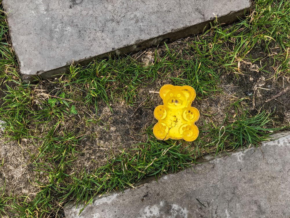 сломанное детство