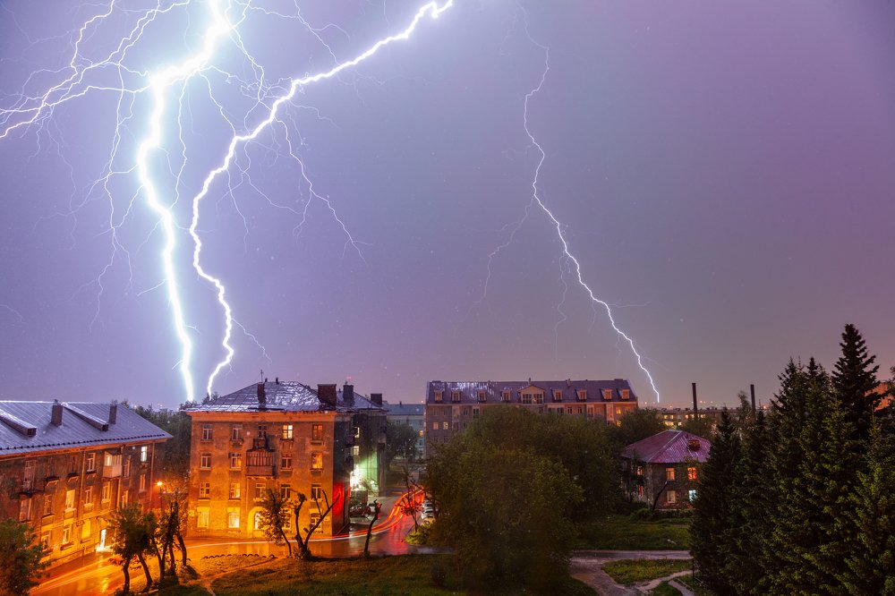 Гроза Ночью в Лысьве, очень редкое явление