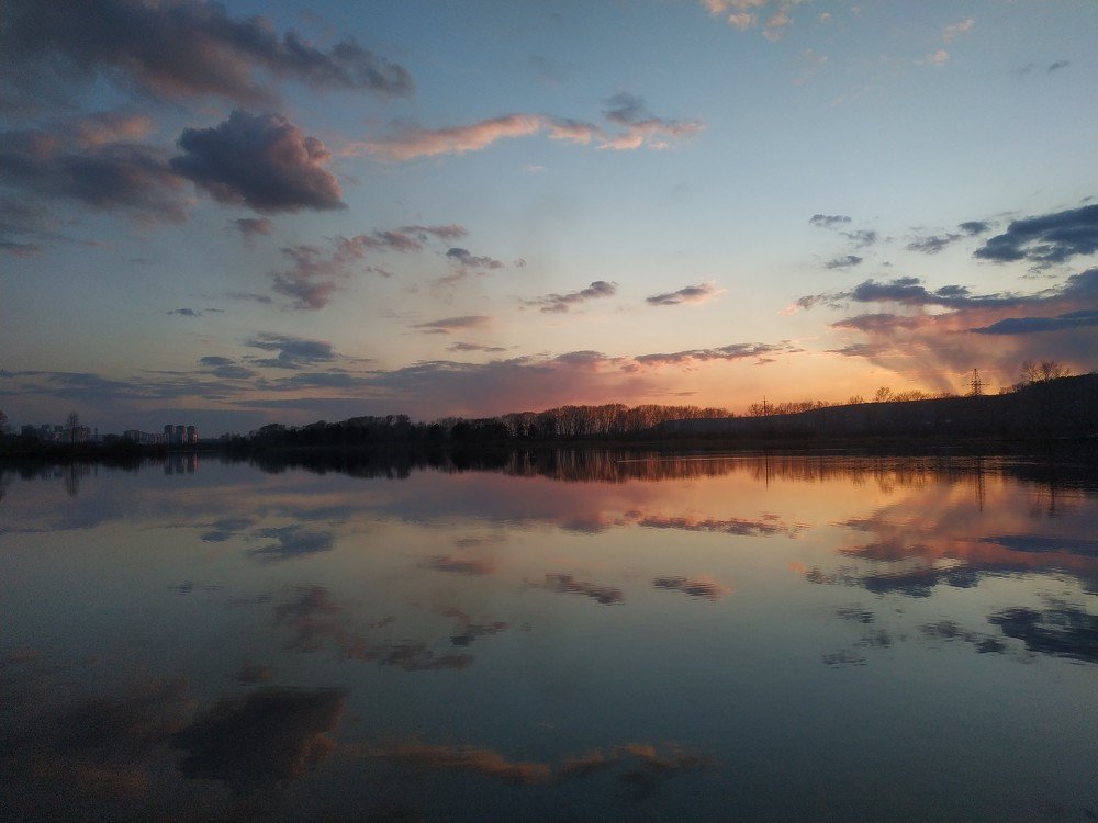 Зеркальный закат