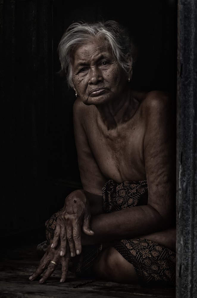 What is She Expected?