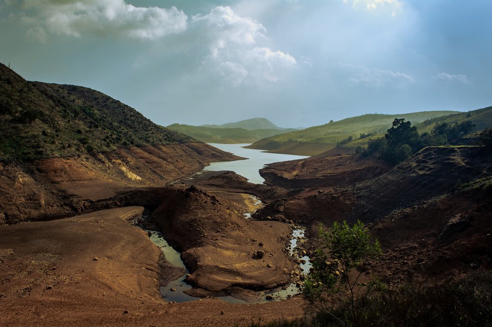 View of Upper Bhavani Lake.