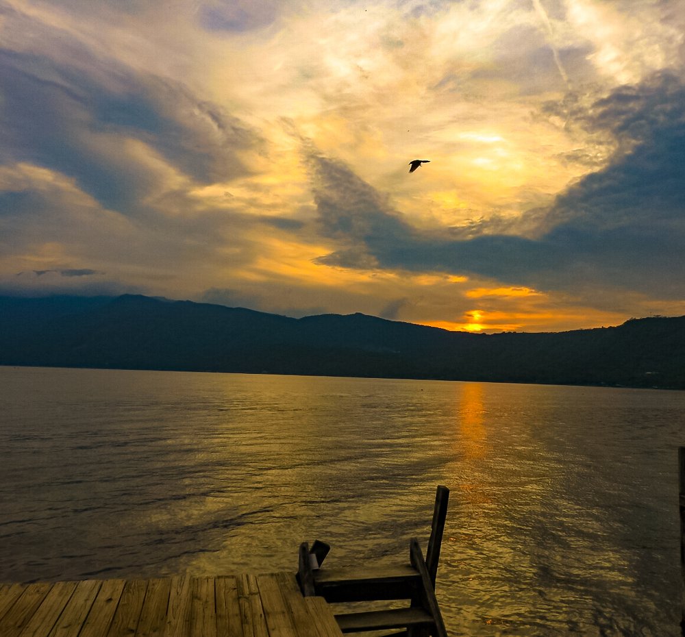 Lago de Coatepeque 1