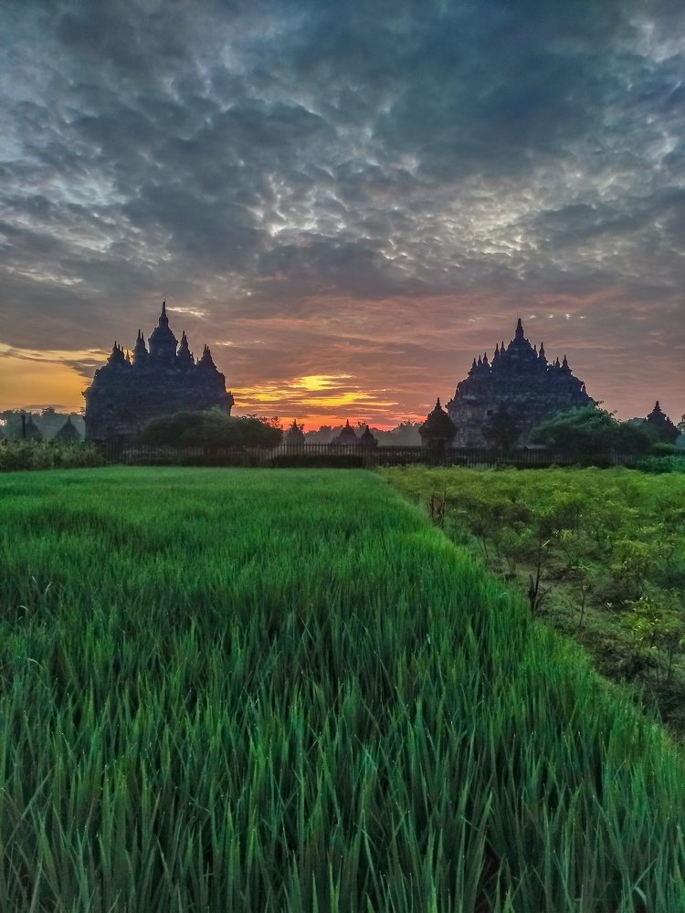 Cloudy Morning in Plaosan Temple