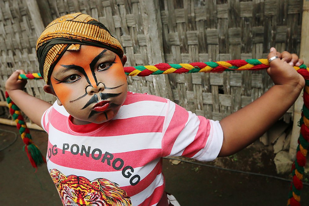 LITTLE CHILDREN REOG DANCES