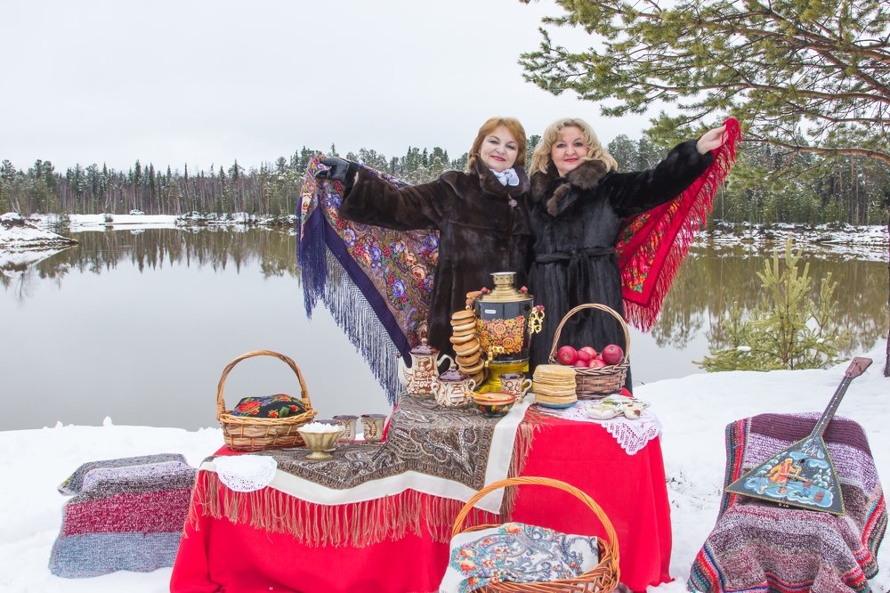 Две сестры. Первый снег.