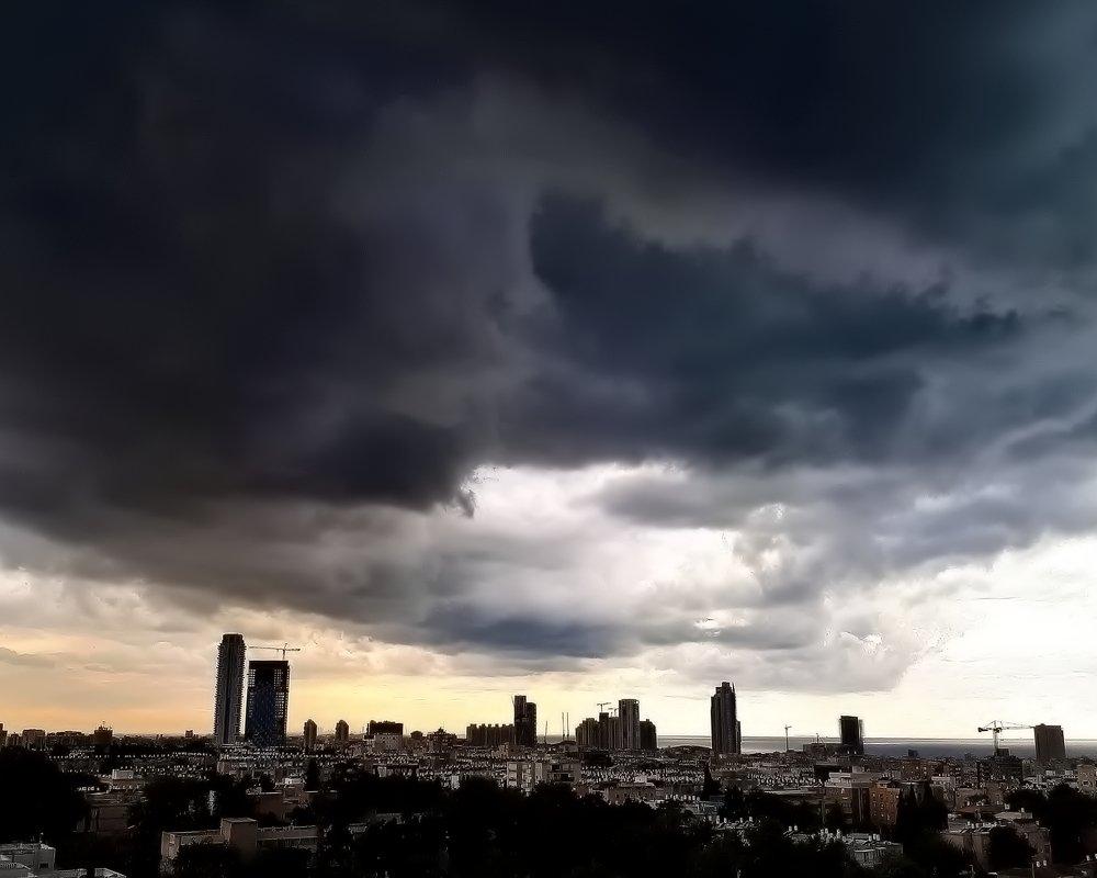 скоро грянет буря