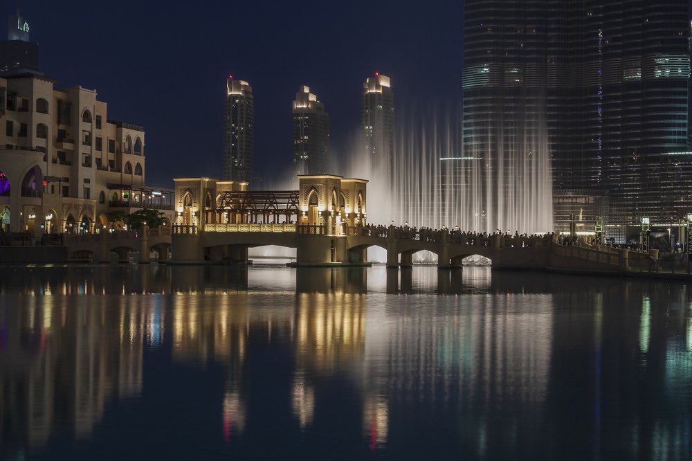 Dubai Fountain Reflections