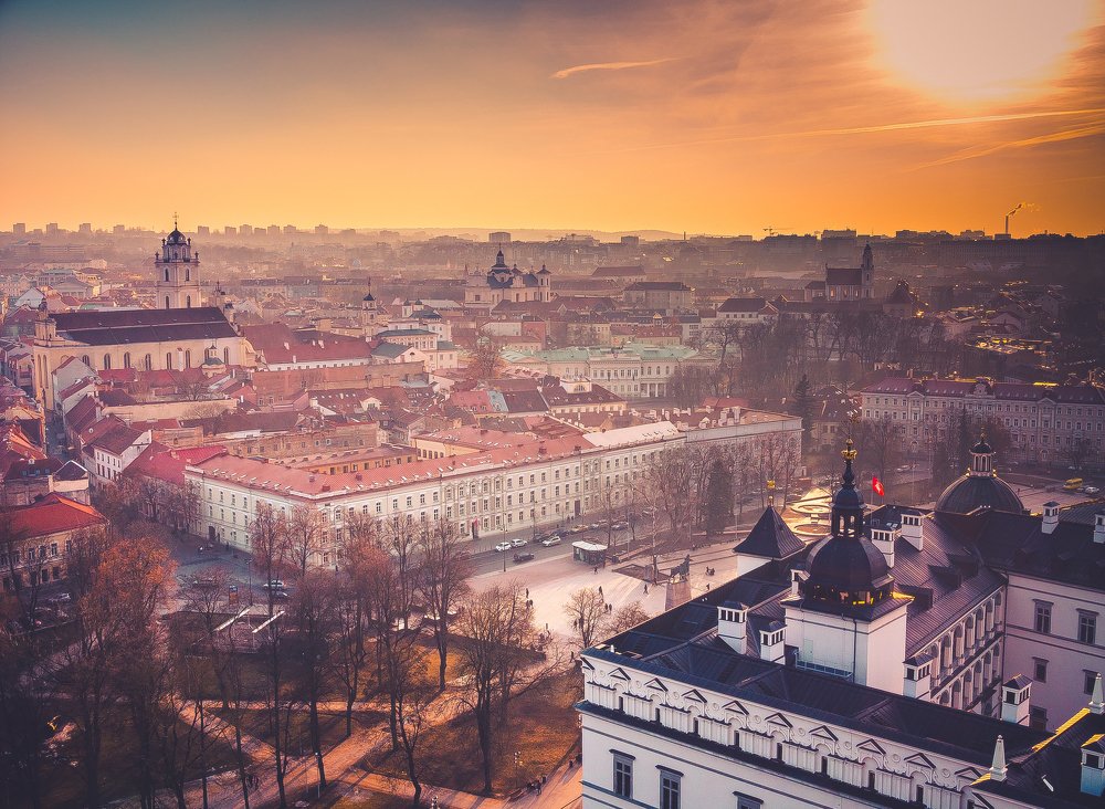 Вечер в Вильнюсе.