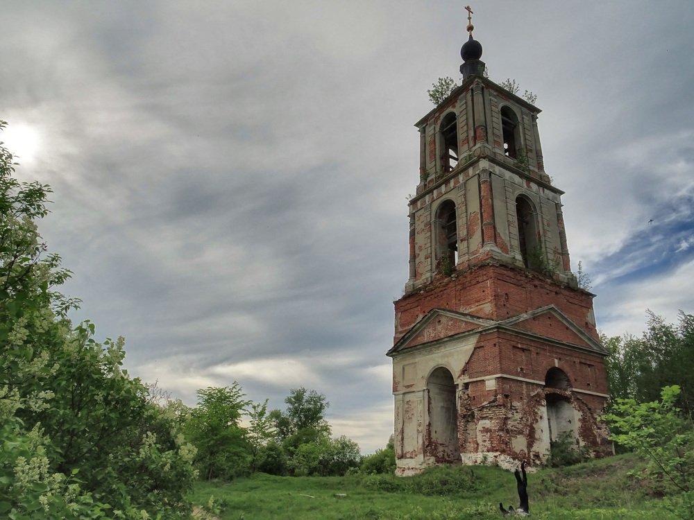 Урочище Аргуново.  Колокольня церкви Николая Чудотворца