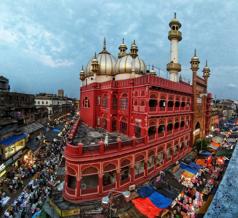 Glimpses of Nakhoda Mosque