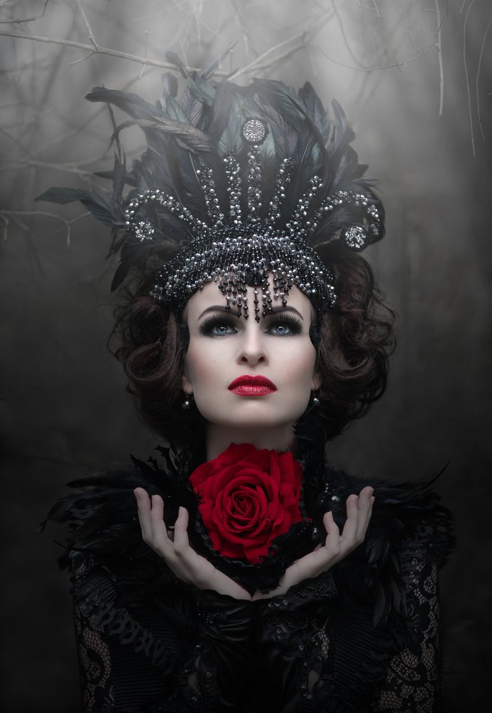 Dark queen