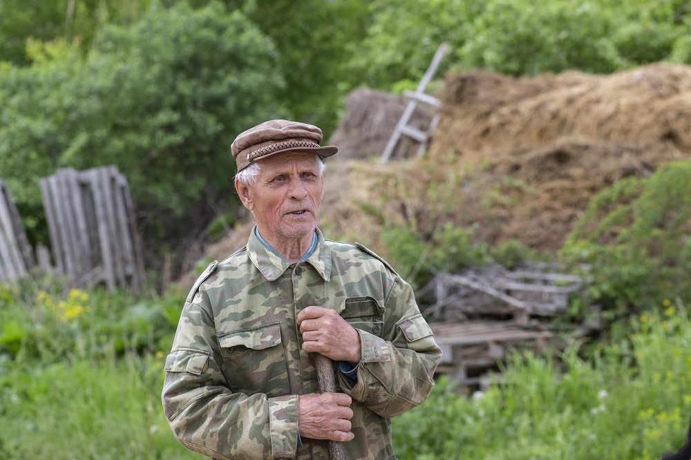 Деревенский житель