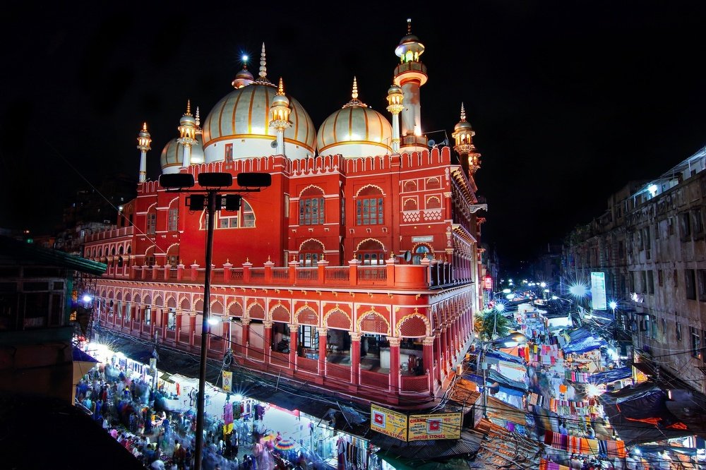 Glimpses Nights at Nakhoda Mosque