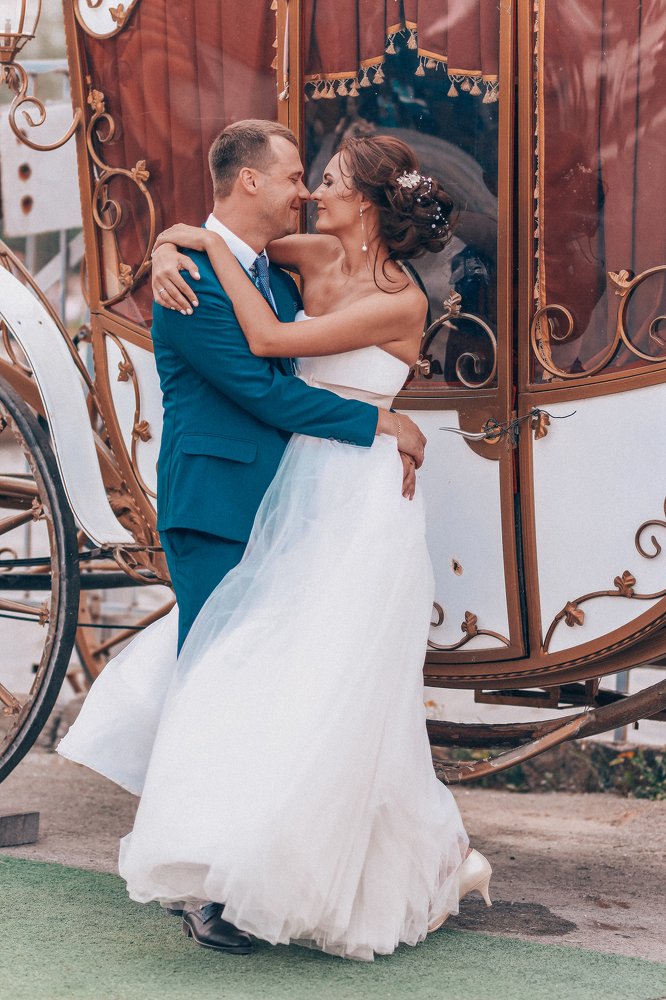 История Золушки и Принца