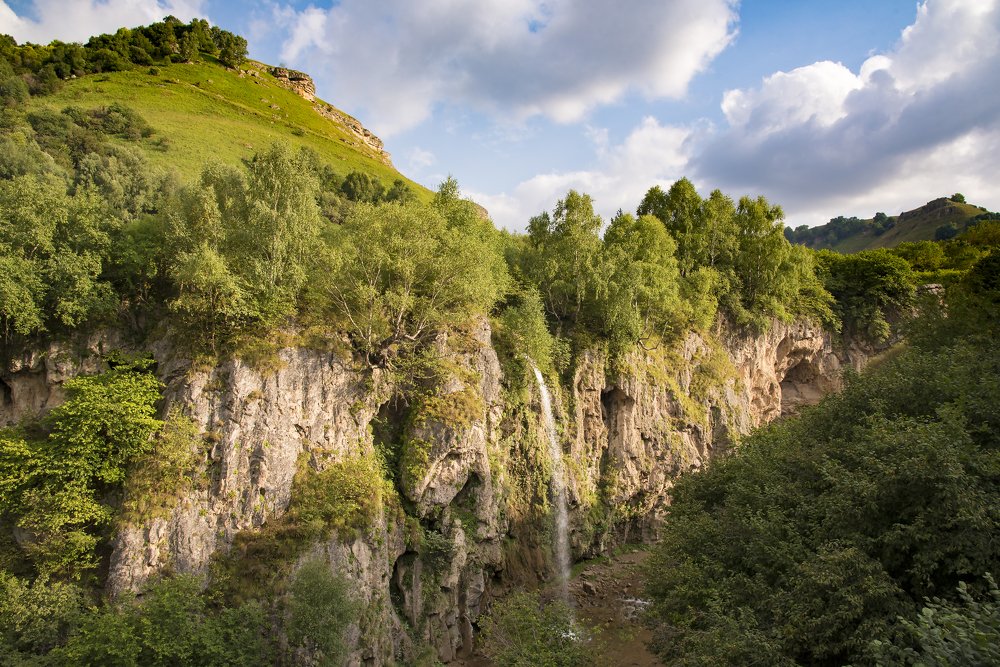 Медовый Водопад.