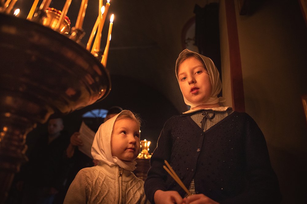 дети в храме
