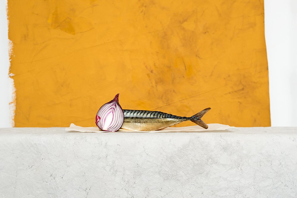 Натюрморт со скумбрией