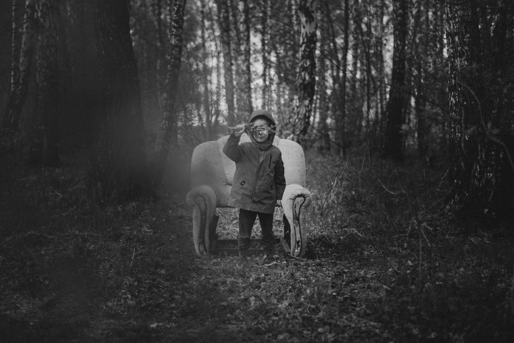 On the middle of the garbage