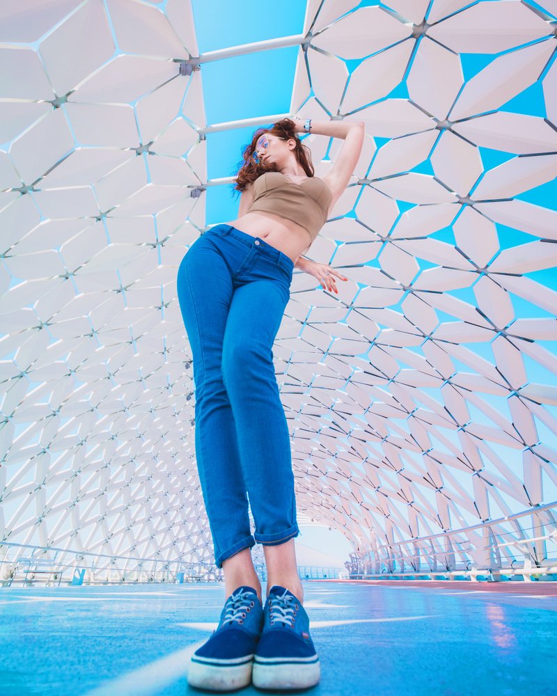 Алеся на мосту