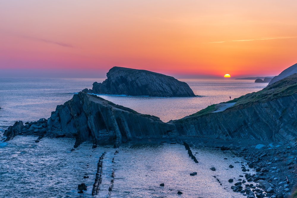 Рассвет на Бискайском побережье