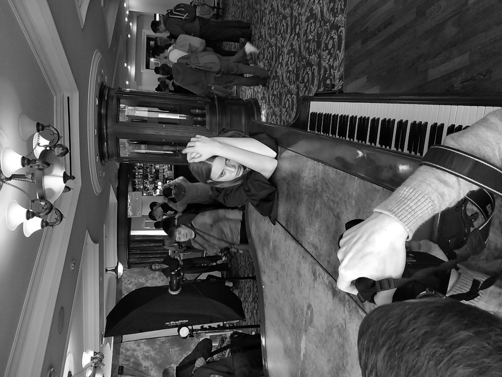 Модель и фотограф