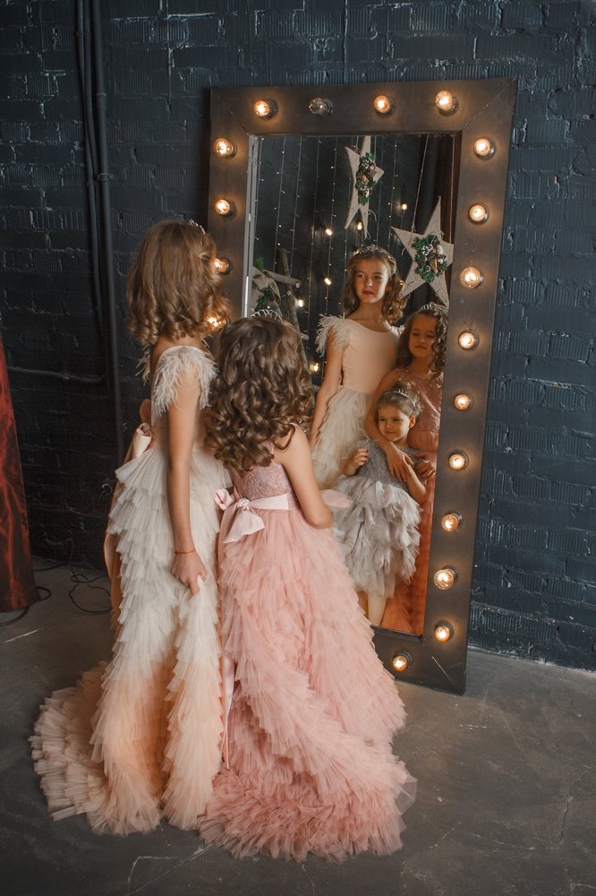 Три сестрёнки