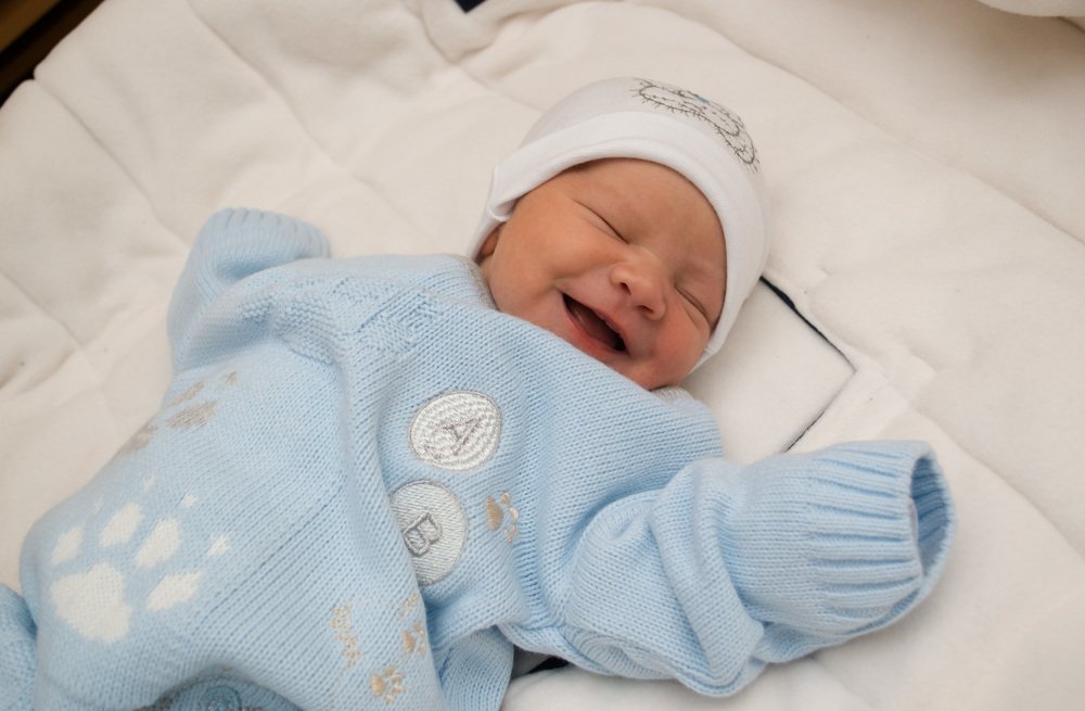 Первая улыбка