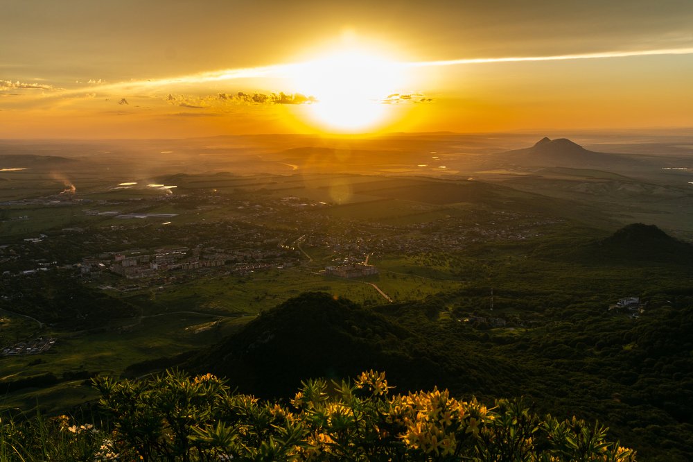 Закат на Бештау