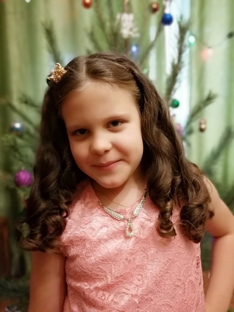 Модница. Новый 2019 год.