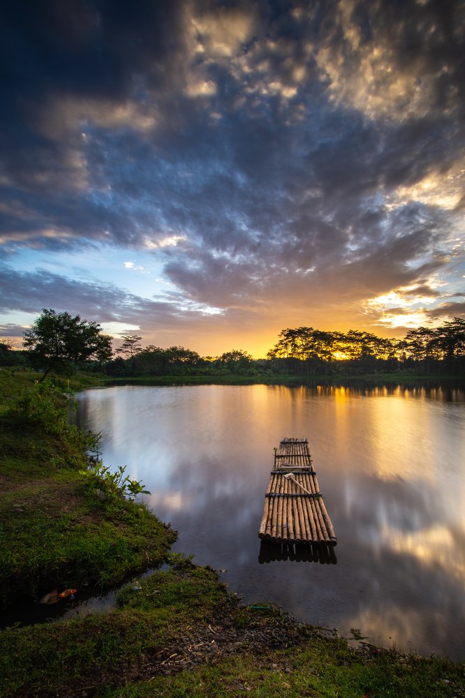 Bahagia Lake In Colour