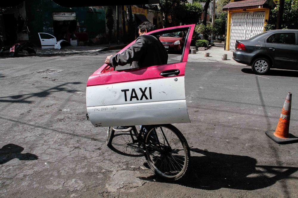 Taxi