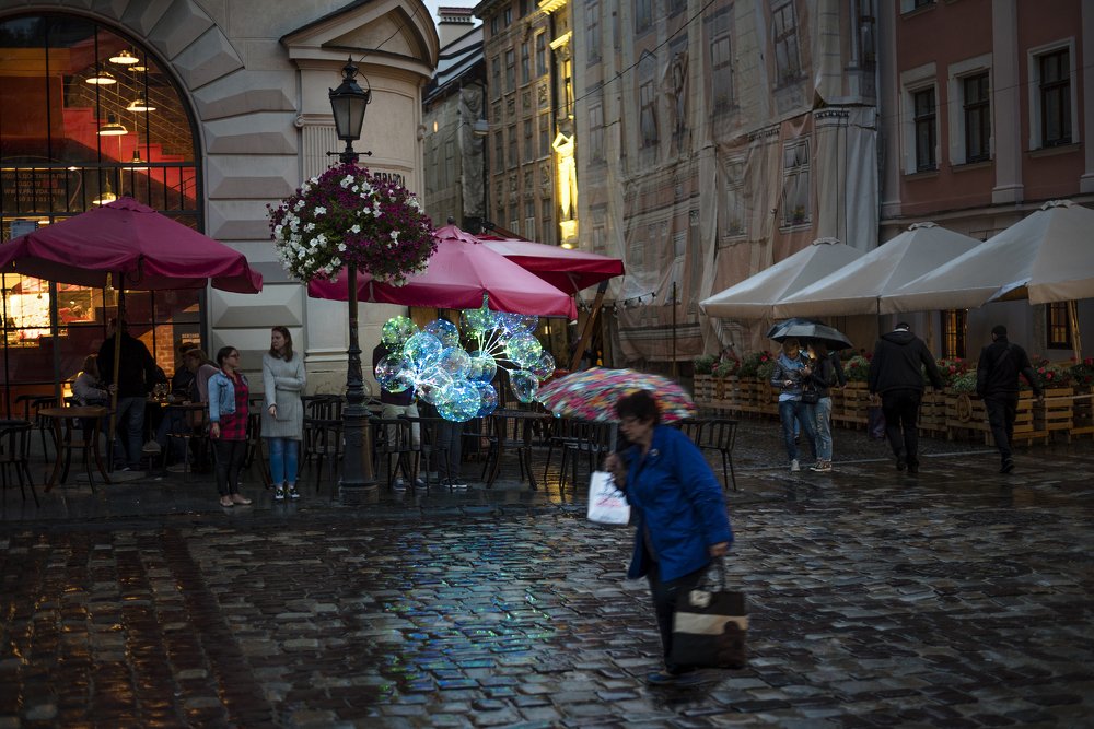 Photograph by Stanislav Kadishes